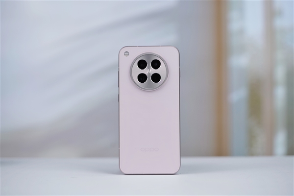 史上最窄四等边手机！OPPO Find X8s图赏
