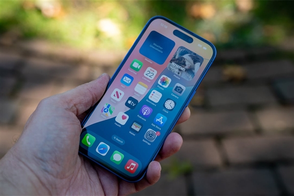 曝iPhone 17系列大规模上12GB内存：跟上安卓步伐