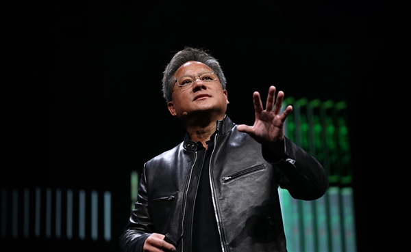 美国芯片出口管制砸了自己的脚  NVIDIA警告：反帮华为主导全球标准  